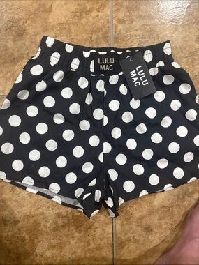 LULU MAC shorts x’s new